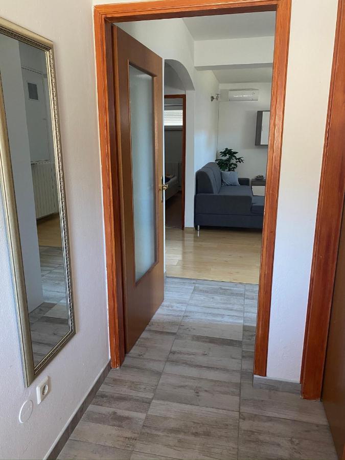 Apartments Ban Galižana Esterno foto